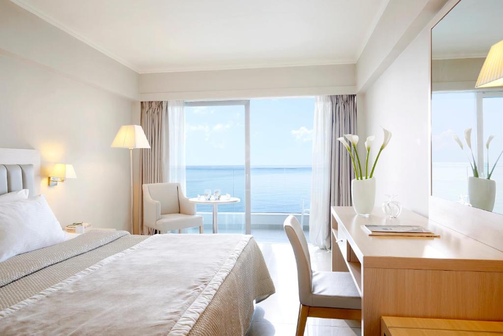 Mayor La Grotta Verde